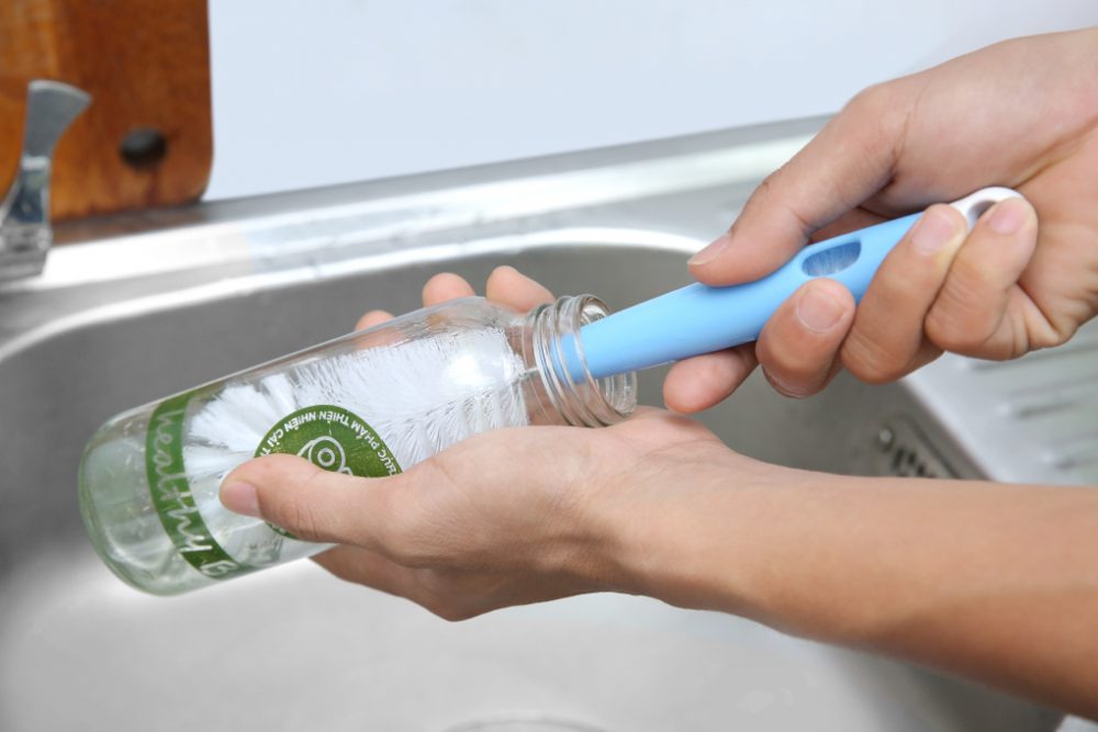 Những “tips” nhỏ giúp vệ sinh bình sữa bảo vệ sức khỏe cho bé