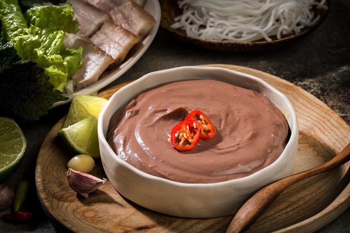 Việt Nam có nhiều loại mắm và các món ăn chế biến từ mắm có hương vị riêng biệt nhất