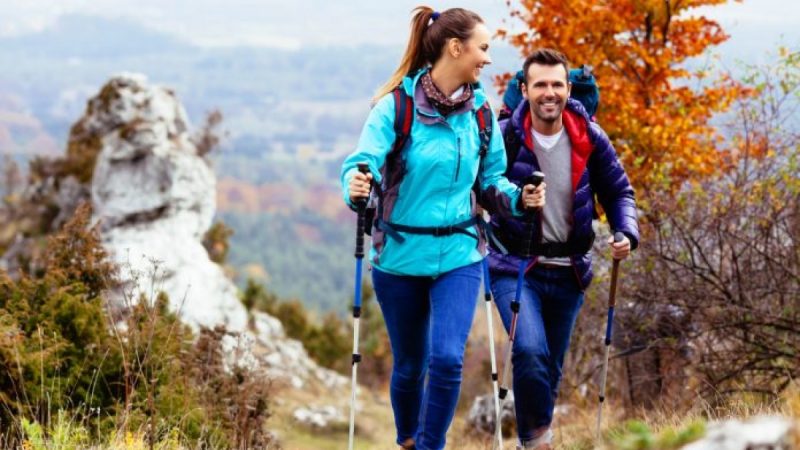 Top 6 vật dụng cần thiết cho chuyến trekking bạn nên biết
