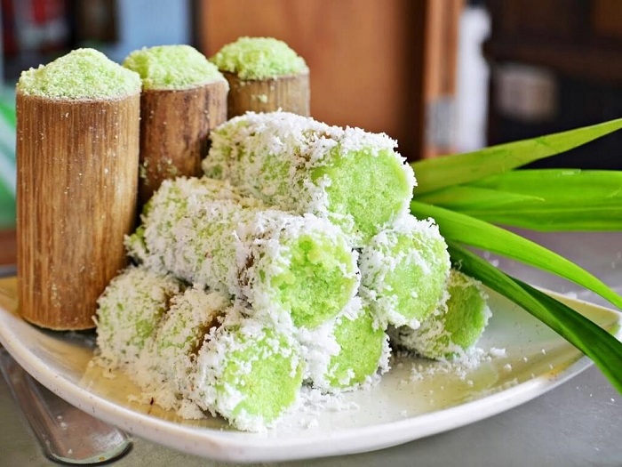 Bánh ống lá dứa - có nguồn gốc từ người Khmer